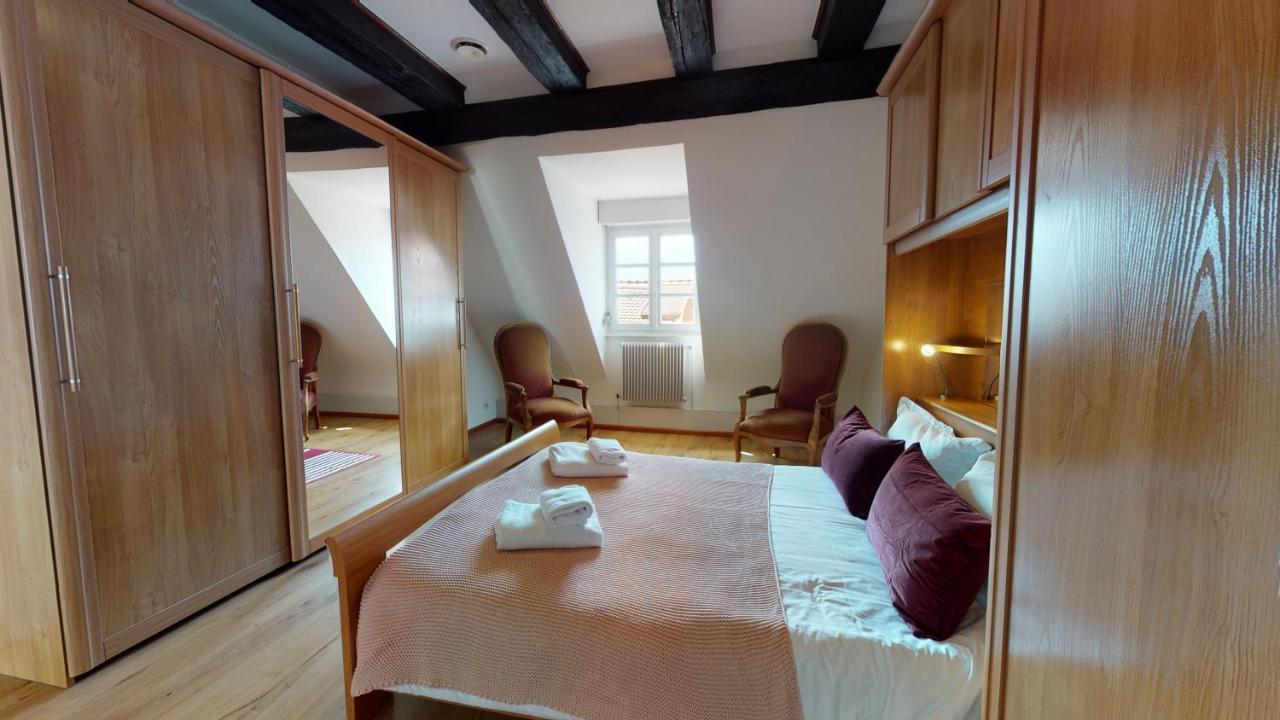 Aux Bijoux De Colmar - Le Saphir - 1 Parking Gratuit Apartment ภายนอก รูปภาพ